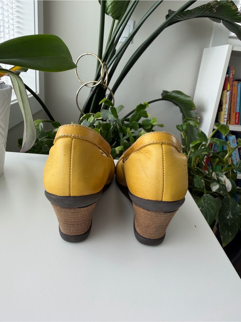 Fly London Wedges - Picture 4 of 6